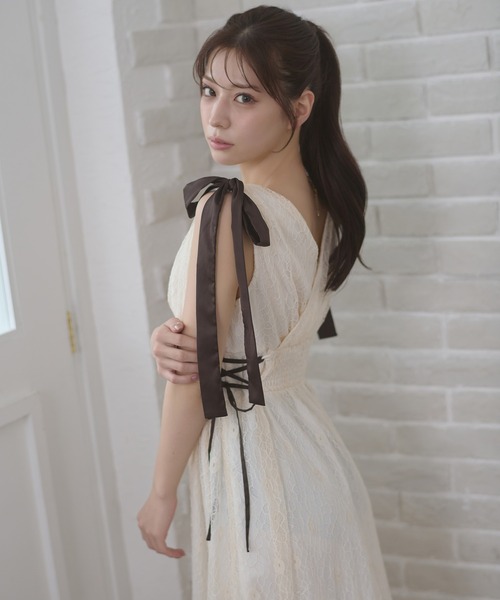 Ambre Neige(アンブルネージュ)の「lace ribbon dress / レースリボンワンピース(シャツワンピース・レディース・ブルー系その他/アイボリー/ブラック・FREE)」の5枚目の写真