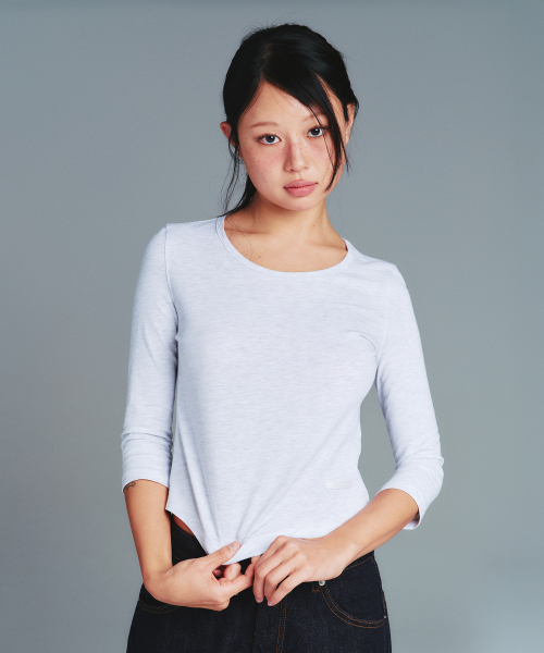 AMESWORLDWIDE(アメスワールドワイド)の「CLASSIC 3/4 SLEEVE ROUND TEE LIGHT GREY(Tシャツ/カットソー・レディース・その他・SMALL/MEDIUM/LARGE)」の2枚目の写真