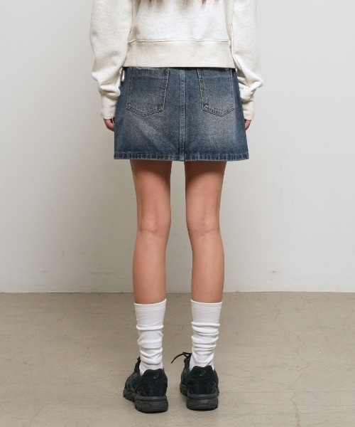 GENERAL IDEA(ジェネラルアイデア)の「【GENERAL IDEA】ウォッシュデニムミニスカート / WASHING DENIM MINI SKIRT(デニムスカート・レディース・ダークブルー/ライトブルー・S/M/L)」の5枚目の写真
