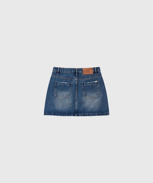 GENERAL IDEA(ジェネラルアイデア)の「【GENERAL IDEA】ウォッシュデニムミニスカート / WASHING DENIM MINI SKIRT(デニムスカート・レディース・ダークブルー/ライトブルー・S/M/L)」の9枚目の写真