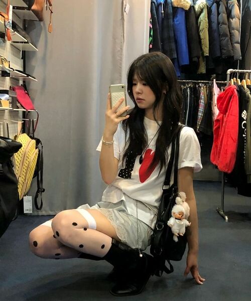 Video Jockey（ビデオジョッキー）の「ビビTシャツ[ホワイト]（Tシャツ/カットソー・レディース・ホワイト・X-SMALL/MEDIUM/SMALL）」の19枚目の写真