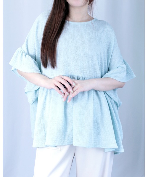 amini(アミニ)の「フレンチスリーブフリルプルオーバー(Tシャツ/カットソー・レディース・ブルー/グリーン/ブラック/オフホワイト・MEDIUM)」の4枚目の写真