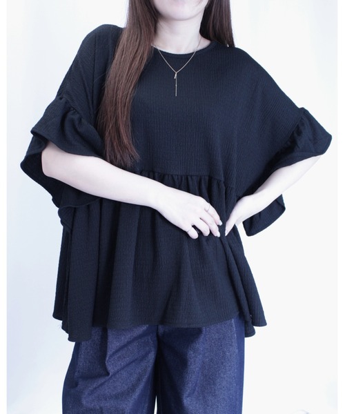 amini(アミニ)の「フレンチスリーブフリルプルオーバー(Tシャツ/カットソー・レディース・ブルー/グリーン/ブラック/オフホワイト・MEDIUM)」の1枚目の写真