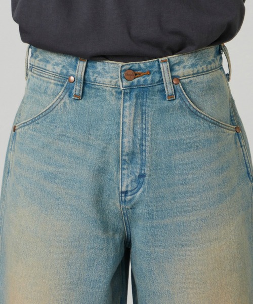 Lee(リー)の「Wranglerデニムショーツ ユニセックス/ショートパンツ(デニムパンツ・メンズ・ライトインディゴブルー/ブラック系その他・SMALL/MEDIUM/LARGE/X-LARGE/X-SMALL)」の8枚目の写真