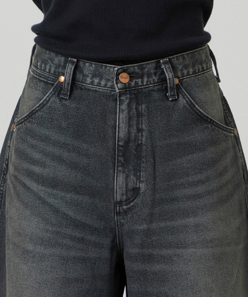 Lee(リー)の「Wranglerデニムショーツ ユニセックス/ショートパンツ(デニムパンツ・メンズ・ライトインディゴブルー/ブラック系その他・SMALL/MEDIUM/LARGE/X-LARGE/X-SMALL)」の20枚目の写真
