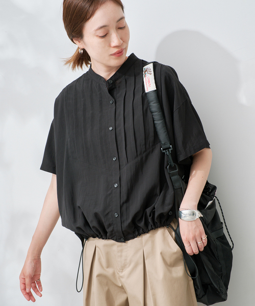 SLOBE IENA(スローブイエナ)の「《WEB・一部店舗限定》ピンタックスピンドルブラウス(シャツ/ブラウス・レディース・ブラック/アイボリー/ラベンダー・FREE)」の2枚目の写真