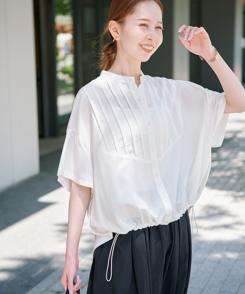 SLOBE IENA(スローブイエナ)の「《WEB・一部店舗限定》ピンタックスピンドルブラウス(シャツ/ブラウス・レディース・ブラック/アイボリー/ラベンダー・FREE)」の4枚目の写真