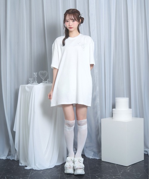 Honey Cinnamon(ハニーシナモン)の「dog charm Tシャツ(Tシャツ/カットソー・レディース・ホワイト/ブラック・FREE)」の6枚目の写真