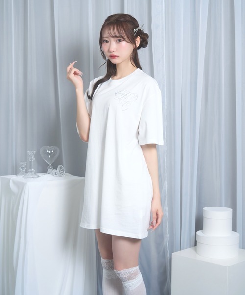 Honey Cinnamon(ハニーシナモン)の「dog charm Tシャツ(Tシャツ/カットソー・レディース・ホワイト/ブラック・FREE)」の4枚目の写真