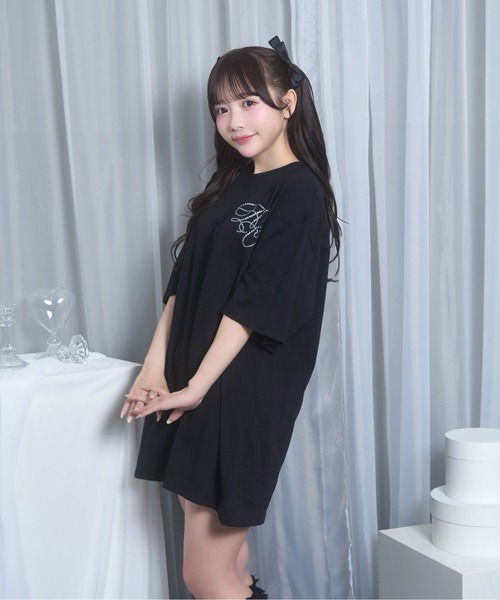 Honey Cinnamon(ハニーシナモン)の「dog charm Tシャツ(Tシャツ/カットソー・レディース・ホワイト/ブラック・FREE)」の12枚目の写真