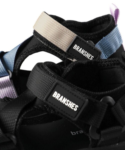 BRANSHES(ブランシェス)の「つま先ガードソールベルトサンダル(サンダル・キッズ・ブラック/カラフル・18.0cm/17.0cm/20.0cm/19.0cm/21.0cm/16.0cm/15.0cm/14.0cm)」の10枚目の写真