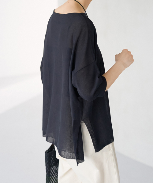 Spick & Span(スピックアンドスパン)の「《WEB限定カラー有り / 追加》ICE FINE 5分袖ボートネックニット(ニット/セーター・レディース・ブラウン/オレンジ/ネイビー/ベージュ・FREE)」の16枚目の写真