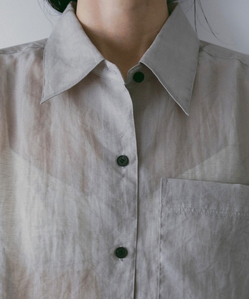 anuke（アンヌーク）の「Sheer Halfsleeve Shirts（シャツ/ブラウス・レディース・ブルー系その他/チャコールグレー・FREE）」の10枚目の写真