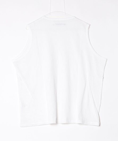 ANDER(アンダー)の「【ANDER】MESH SLEEVELESS(タンクトップ・メンズ・オフホワイト/レッド/ダークブラウン/ブラック・2/3)」の5枚目の写真