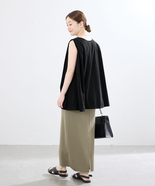 IENA(イエナ)の「オーガニックコットン テントラインプルオーバー(Tシャツ/カットソー・レディース・ブラック/ブラウン/ホワイト・FREE)」の11枚目の写真