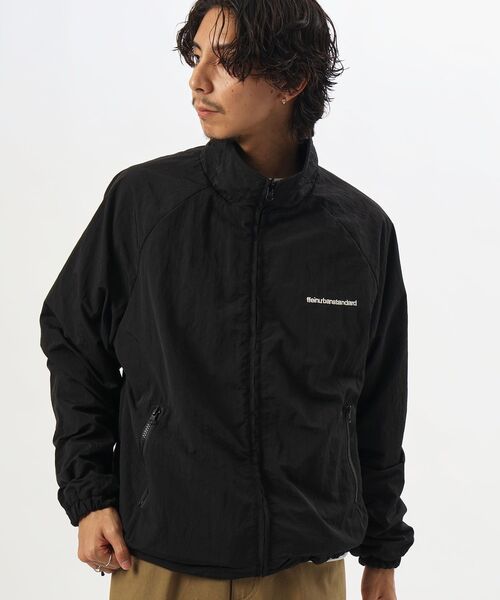 FFEIN(フェイン)の「【撥水加工】FFEIN(フェイン)リバーシブル撥水加工ナイロンフリースジャケット /リバーシブル ナイロン フリース スタンド フルジップ 刺繍 ワンポイント ドローコード(その他アウター・メンズ・ネイビー/ブラック/ブラウン/アイボリー・SMALL/MEDIUM/LARGE)」の6枚目の写真