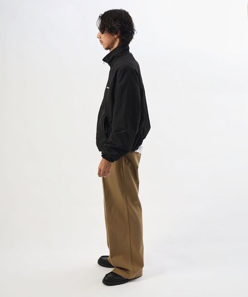 FFEIN(フェイン)の「【撥水加工】FFEIN(フェイン)リバーシブル撥水加工ナイロンフリースジャケット /リバーシブル ナイロン フリース スタンド フルジップ 刺繍 ワンポイント ドローコード(その他アウター・メンズ・ネイビー/ブラック/ブラウン/アイボリー・SMALL/MEDIUM/LARGE)」の13枚目の写真