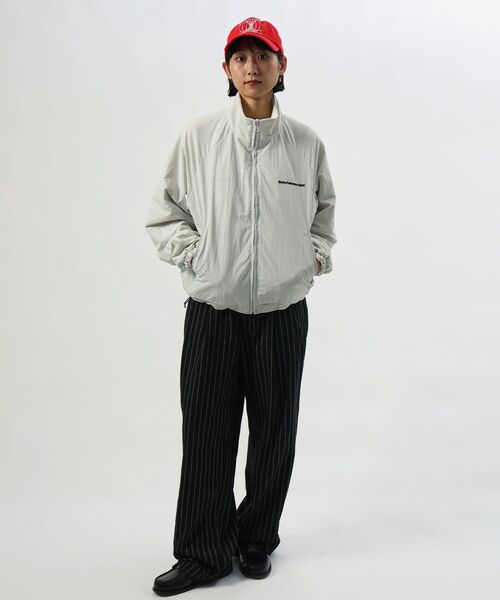 FFEIN(フェイン)の「【撥水加工】FFEIN(フェイン)リバーシブル撥水加工ナイロンフリースジャケット /リバーシブル ナイロン フリース スタンド フルジップ 刺繍 ワンポイント ドローコード(その他アウター・メンズ・ネイビー/ブラック/ブラウン/アイボリー・SMALL/MEDIUM/LARGE)」の17枚目の写真