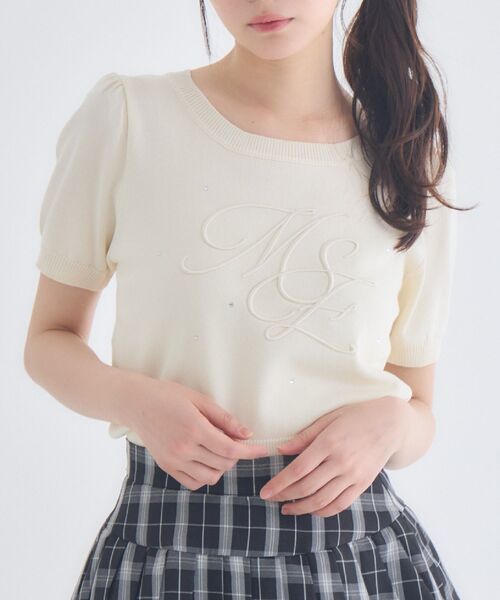 ems excite(エムズエキサイト)の「ロゴ刺繍パフ袖NT(ニット/セーター・レディース・ピンク/ナチュラル/グリーン・FREE)」の1枚目の写真