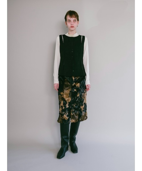 sahara(サハラ)の「【26AW PRE ORDER】Faux Suede Slit Vest(ベスト・レディース・ブラック/チャコール/ボルドー・FREE)」の9枚目の写真