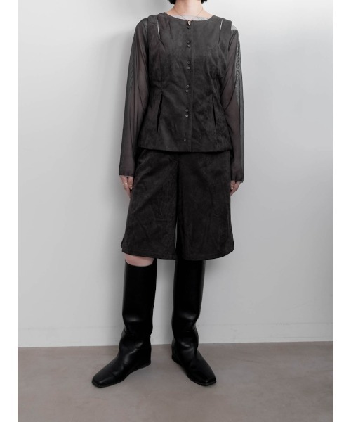 sahara(サハラ)の「【26AW PRE ORDER】Faux Suede Slit Vest(ベスト・レディース・ブラック/チャコール/ボルドー・FREE)」の18枚目の写真