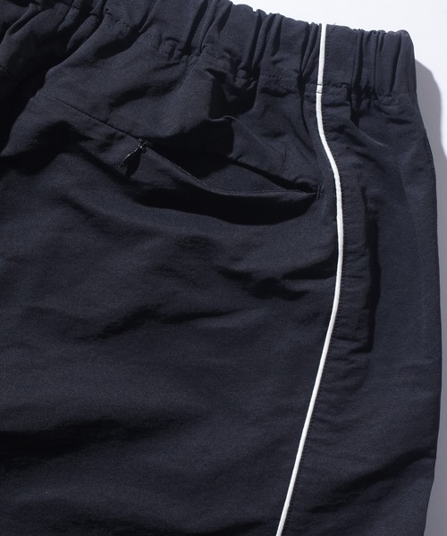 XLARGE（エクストララージ）の「CURVED NYLON PANTS（その他パンツ・メンズ・オリーブ/ブラック/ホワイト・XL/L/M/S）」の4枚目の写真