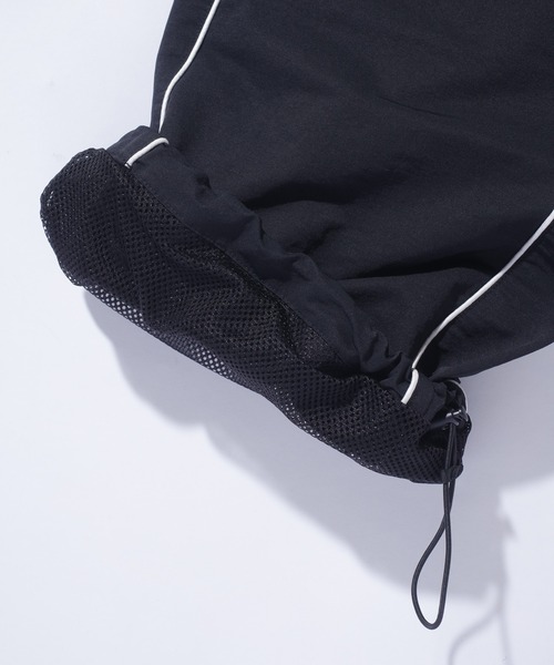 XLARGE（エクストララージ）の「CURVED NYLON PANTS（その他パンツ・メンズ・オリーブ/ブラック/ホワイト・XL/L/M/S）」の5枚目の写真