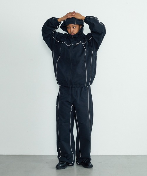 XLARGE（エクストララージ）の「CURVED NYLON PANTS（その他パンツ・メンズ・オリーブ/ブラック/ホワイト・XL/L/M/S）」の9枚目の写真