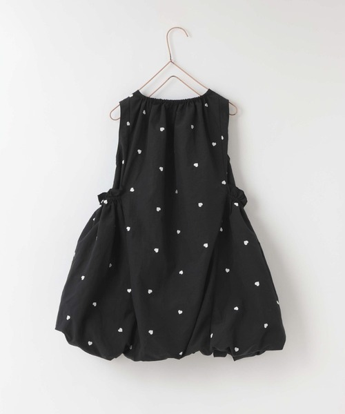 LOWRYS FARM(ローリーズファーム)の「バルーンNSシシュウワンピース 878197(ワンピース・キッズ・グリーン系その他3/ブラック・130cm/120cm/150cm/110cm/140cm)」の17枚目の写真