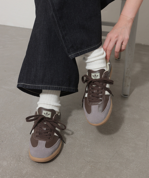 adidas Originals(アディダスオリジナルス)の「《追加》【adidas originals】 SAMBA OG:スニーカー ID1481(スニーカー・レディース・ブラウン・23.5cm/23cm/22.5cm/25cm/24.5cm/24cm)」の1枚目の写真