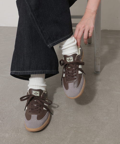 adidas Originals(アディダスオリジナルス)の「《追加》【adidas originals】 SAMBA OG:スニーカー ID1481(スニーカー・レディース・ブラウン・23.5cm/23cm/22.5cm/25cm/24.5cm/24cm)」の4枚目の写真