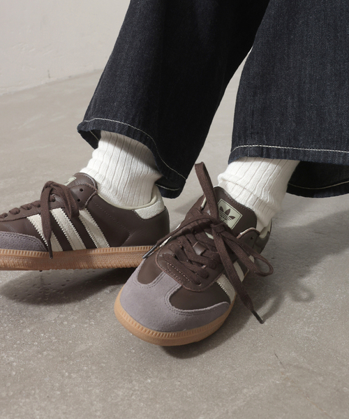 adidas Originals(アディダスオリジナルス)の「《追加》【adidas originals】 SAMBA OG:スニーカー ID1481(スニーカー・レディース・ブラウン・23.5cm/23cm/22.5cm/25cm/24.5cm/24cm)」の6枚目の写真