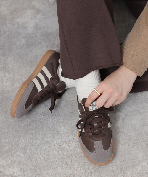 adidas Originals(アディダスオリジナルス)の「《追加》【adidas originals】 SAMBA OG:スニーカー ID1481(スニーカー・レディース・ブラウン・23.5cm/23cm/22.5cm/25cm/24.5cm/24cm)」の15枚目の写真