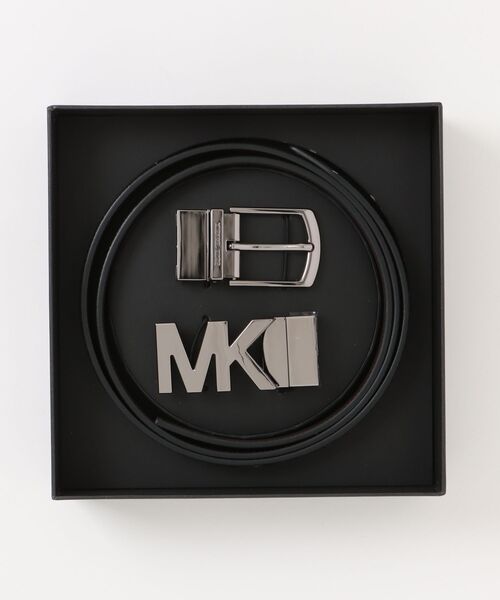 MICHAEL KORS(マイケルコース)の「4 IN 1 ロゴ ベルト ボックスセット - MKシグネチャー(ベルト・メンズ・ブラック・FREE)」の1枚目の写真