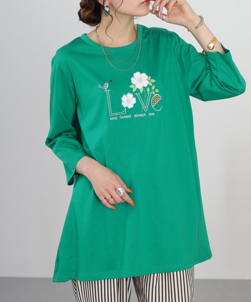 BRODIAEA(ブローディア)の「BRODIAEA フラワーロゴデザインチュニック(Tシャツ/カットソー・レディース・ピンク/ブラック/グリーン/オフホワイト・40)」の3枚目の写真