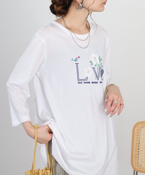 BRODIAEA(ブローディア)の「BRODIAEA フラワーロゴデザインチュニック(Tシャツ/カットソー・レディース・ピンク/ブラック/グリーン/オフホワイト・40)」の6枚目の写真