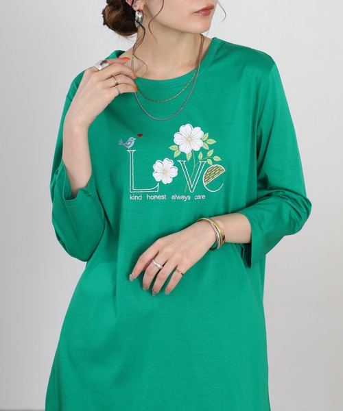 BRODIAEA(ブローディア)の「BRODIAEA フラワーロゴデザインチュニック(Tシャツ/カットソー・レディース・ピンク/ブラック/グリーン/オフホワイト・40)」の20枚目の写真