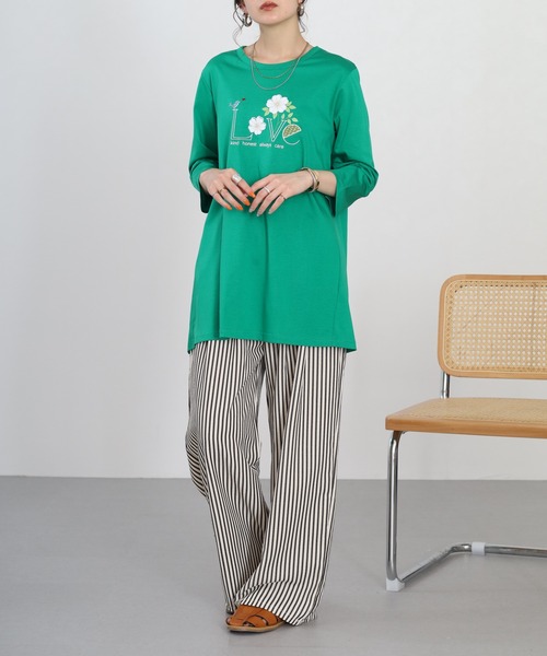 BRODIAEA(ブローディア)の「BRODIAEA フラワーロゴデザインチュニック(Tシャツ/カットソー・レディース・ピンク/ブラック/グリーン/オフホワイト・40)」の21枚目の写真