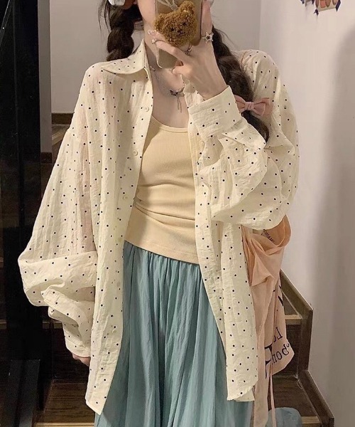 NANEA(ナネア)の「ドット柄レギュラーシャツシャツ(シャツ/ブラウス・レディース・ホワイト・MEDIUM)」の1枚目の写真