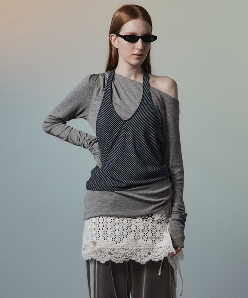 MAISON SPECIAL(メゾンスペシャル)の「【2026Autumn PRE-ORDER】Border Halter Layered Off-Shoulder Top/ボーダーホルターレイヤードオフショルTOP(Tシャツ/カットソー・レディース・ホワイト/グレー/ブラック・FREE)」の1枚目の写真