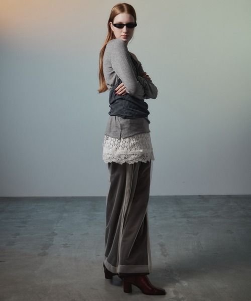 MAISON SPECIAL(メゾンスペシャル)の「【2026Autumn PRE-ORDER】Border Halter Layered Off-Shoulder Top/ボーダーホルターレイヤードオフショルTOP(Tシャツ/カットソー・レディース・ホワイト/グレー/ブラック・FREE)」の11枚目の写真