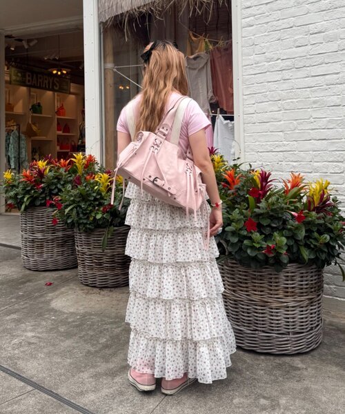 w closet(ダブルクローゼット)の「《お気に入り登録累計1.5万越え》フリルティアードジャンパースカート/ワンピース(ジャンパースカート・レディース・レッド/ブルー/ブラック/アイボリー/ベージュ・FREE)」の9枚目の写真