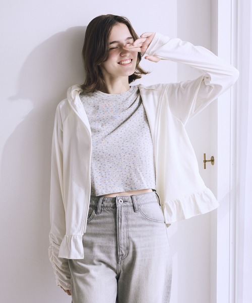 Maison de FLEUR（メゾンドフルール）の「UVカットパーカー（パーカー・レディース・オフホワイト/ピンク・FREE）」の8枚目の写真