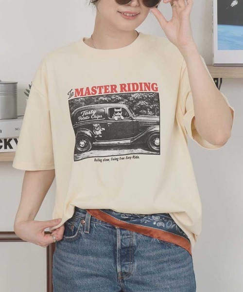 Bleu Bleuet(ブルーブルーエ)の「catフォトTシャツ(Tシャツ/カットソー・レディース・ホワイト/クリーム/ネイビー・M)」の2枚目の写真