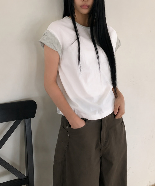 VIVID LADY（ビビッドレディー）の「配色ボーダー ロールアップ半袖Tシャツ（Tシャツ/カットソー・レディース・チャコールグレー/ホワイト・FREE）」の19枚目の写真