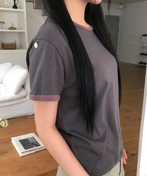 VIVID LADY（ビビッドレディー）の「配色ボーダー ロールアップ半袖Tシャツ（Tシャツ/カットソー・レディース・チャコールグレー/ホワイト・FREE）」の13枚目の写真