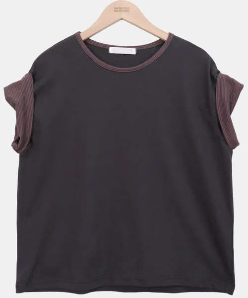 VIVID LADY（ビビッドレディー）の「配色ボーダー ロールアップ半袖Tシャツ（Tシャツ/カットソー・レディース・チャコールグレー/ホワイト・FREE）」の5枚目の写真
