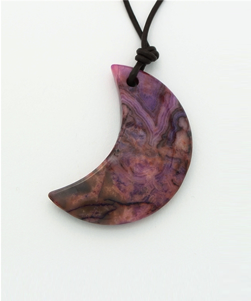 岩座 IWAKURA(イワクラ)の「【岩座】天然石 三日月ネックレス(ネックレス・レディース・その他13/その他14/その他15/その他16/その他11/その他1/その他17/その他12/その他10/ライトグリーン・FREE)」の5枚目の写真