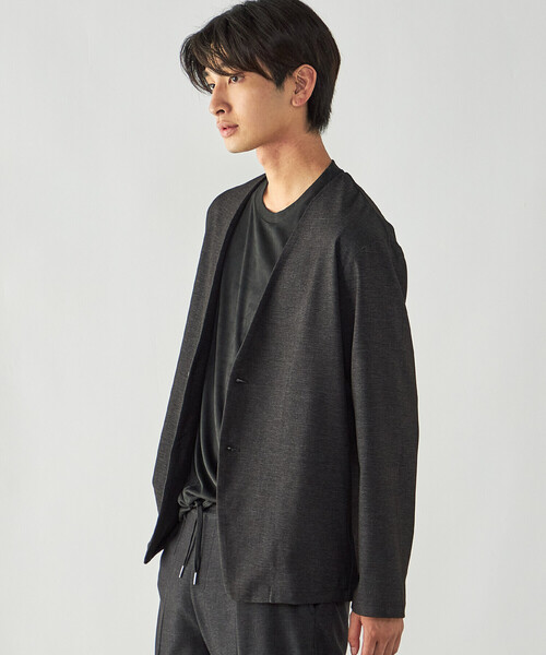 COMME CA ISM(コムサイズム)の「デニムライク ストレッチ ノーカラージャケット(ノーカラージャケット・メンズ・ブラック/ネイビー・L/S/M)」の1枚目の写真