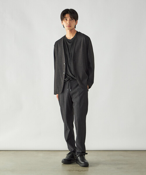 COMME CA ISM(コムサイズム)の「デニムライク ストレッチ ノーカラージャケット(ノーカラージャケット・メンズ・ブラック/ネイビー・L/S/M)」の4枚目の写真
